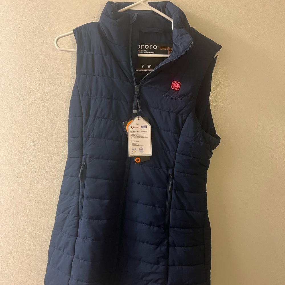 ORORO Women's Lightweight Heated Vest Size small (battery And Charger Not Incl.